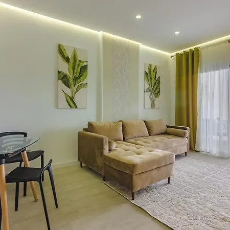 Ocean Garden 2 Bedroom *